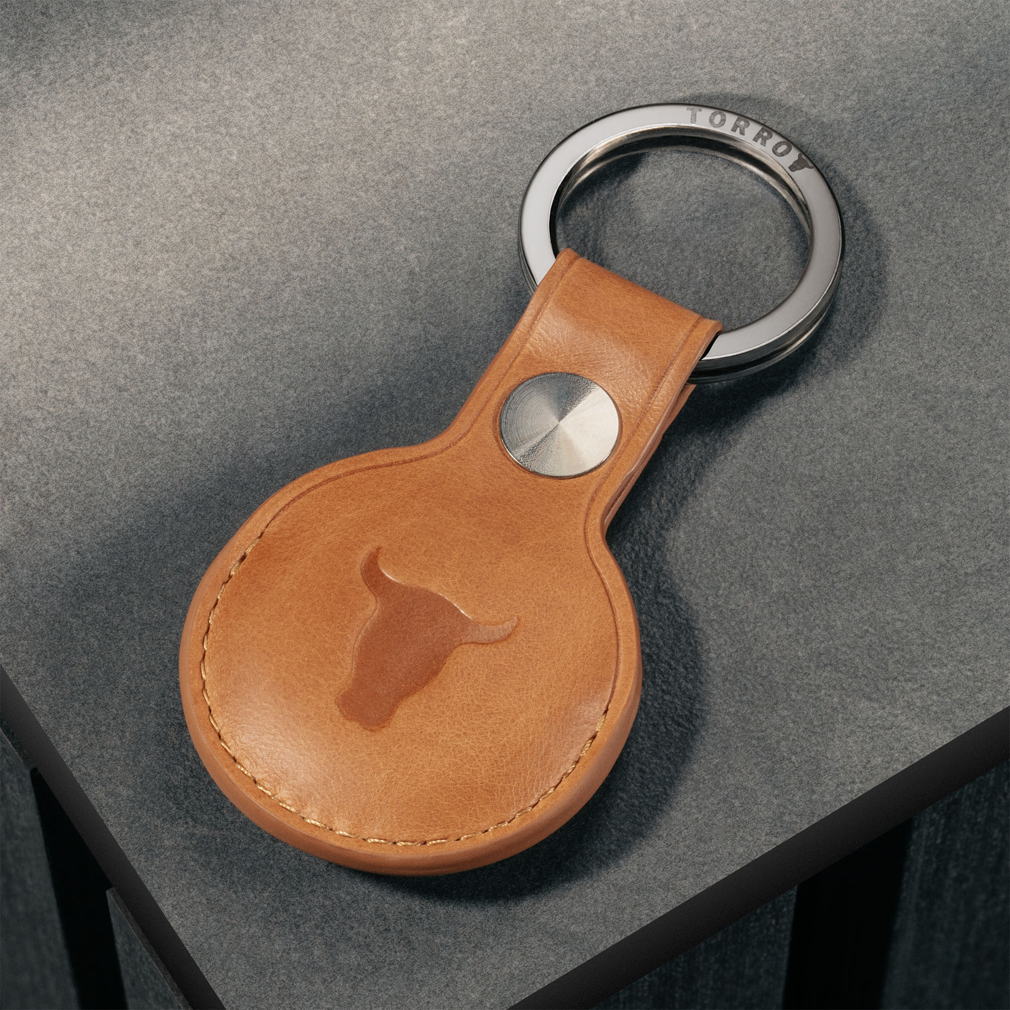 AirTag Leder-Schlüsselring / Schlüsselanhänger (mit Gebürstetem Metallring) - Image 12