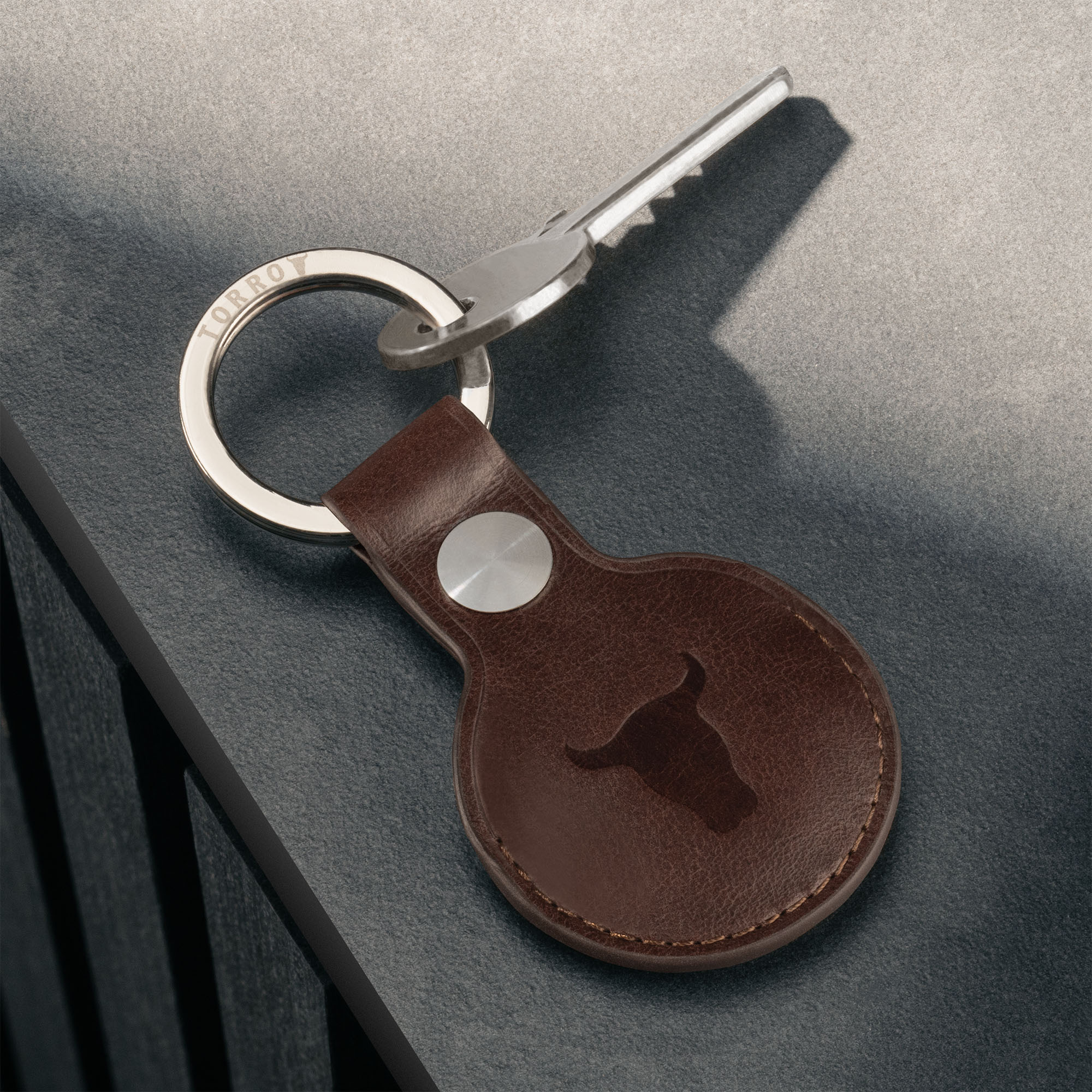 AirTag Leder-Schlüsselring / Schlüsselanhänger (mit Gebürstetem Metallring) - Image 18