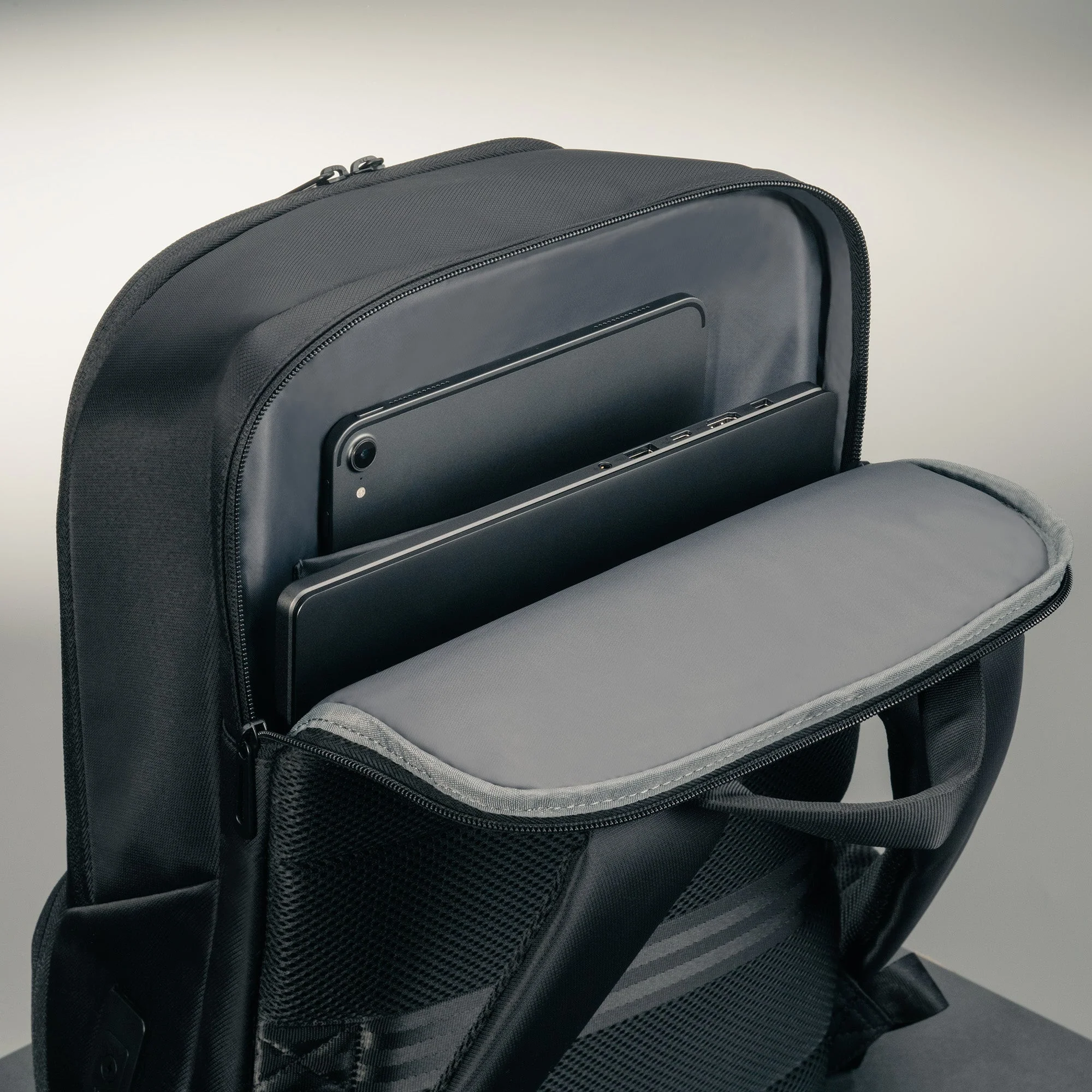 Commuter Rucksack (17,5 L / Wasserabweisend) - Image 4