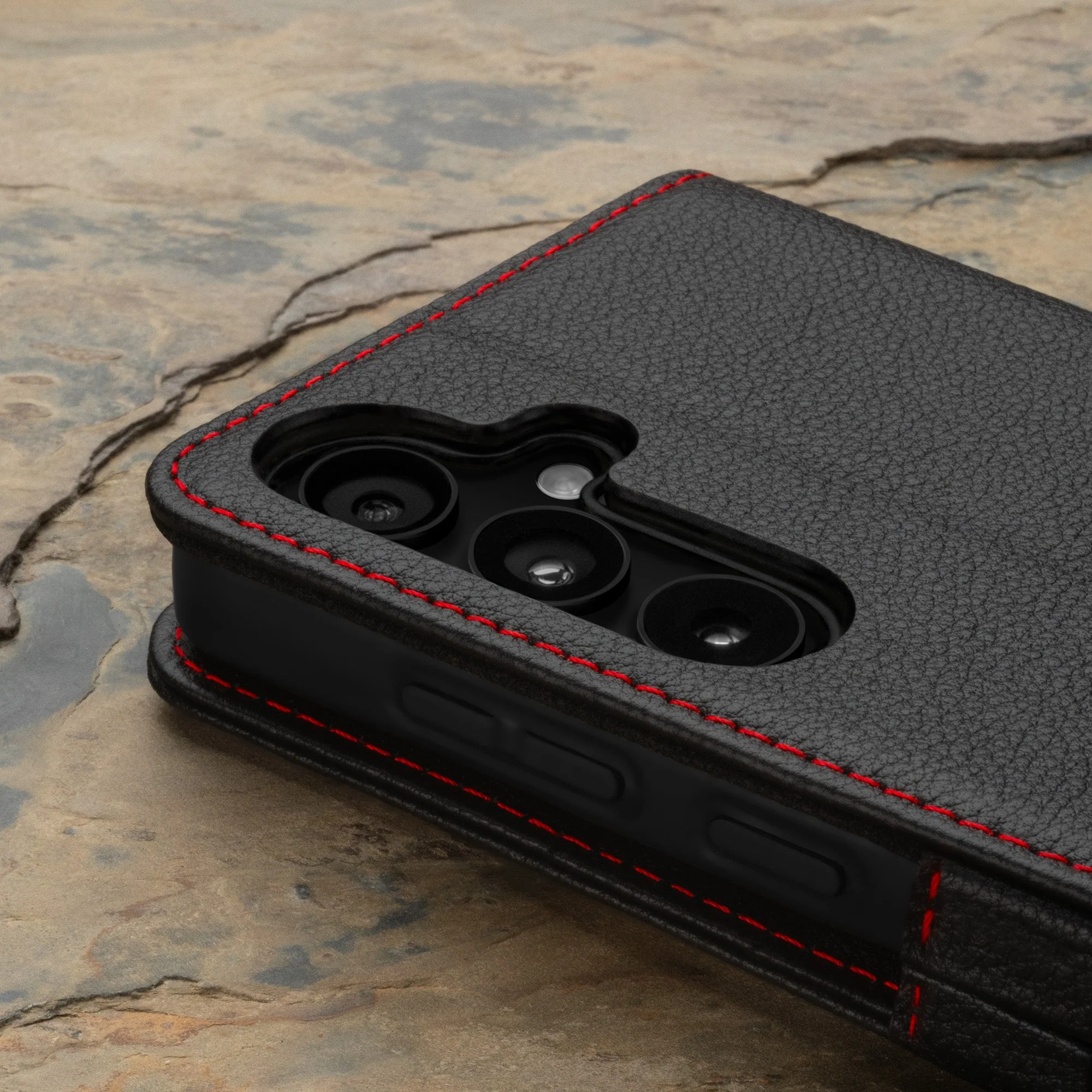 Galaxy A55 Lederhülle (mit Standfunktion) - Image 4