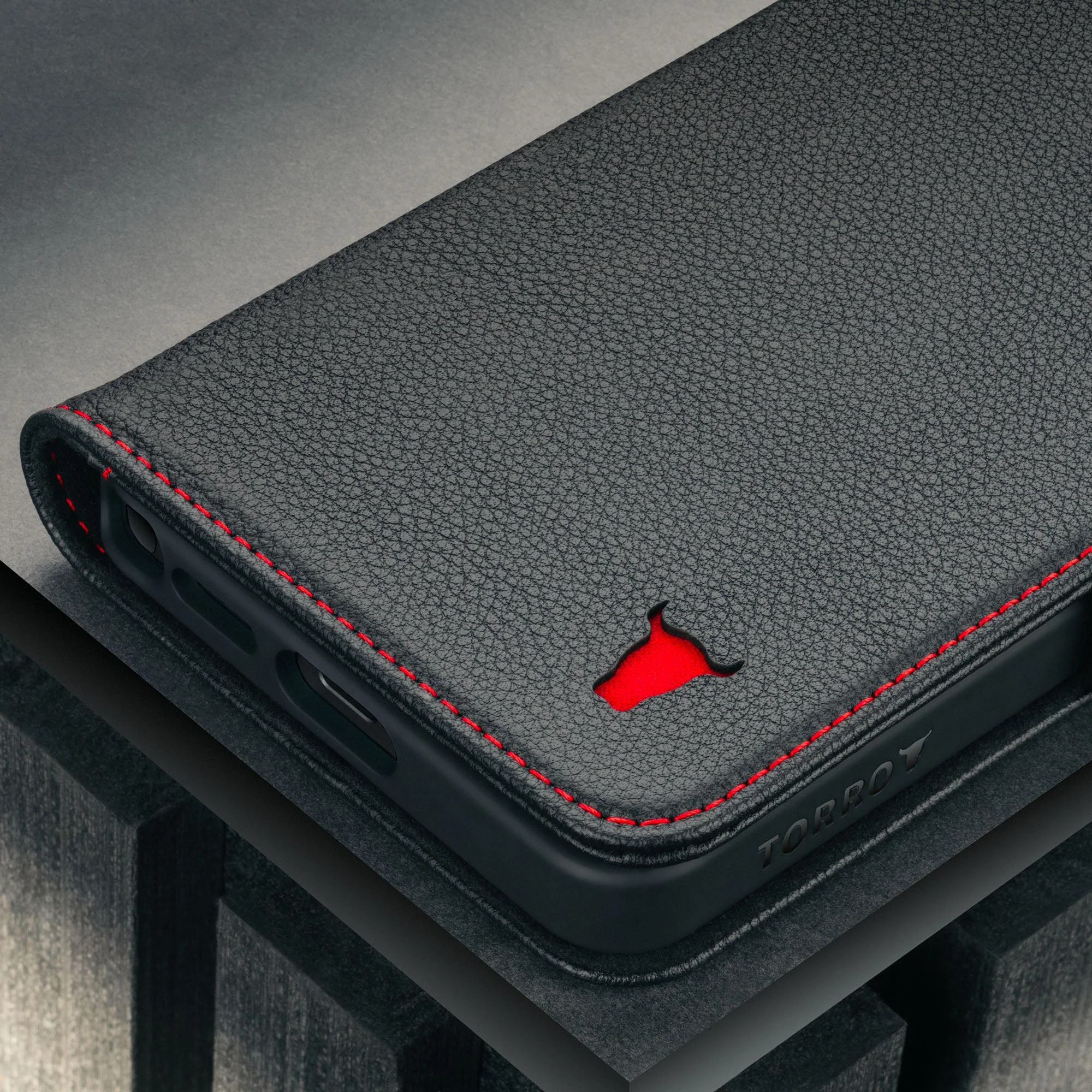 Galaxy S26 Ultra Lederhülle (mit Standfunktion) - Image 11