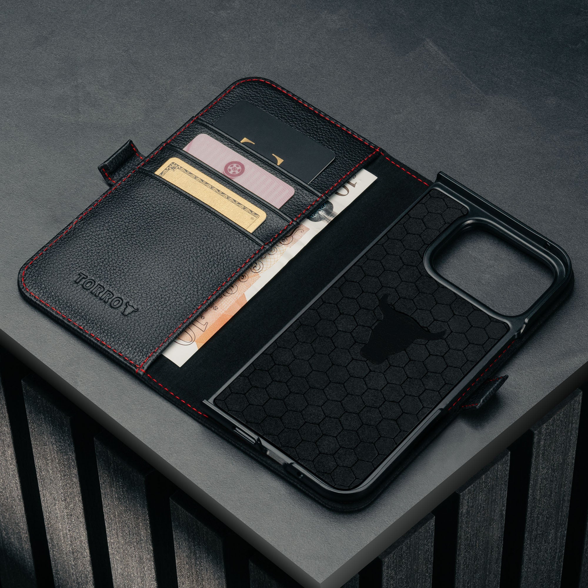 Google Pixel 10 Pro Fold Lederhülle - Image 3