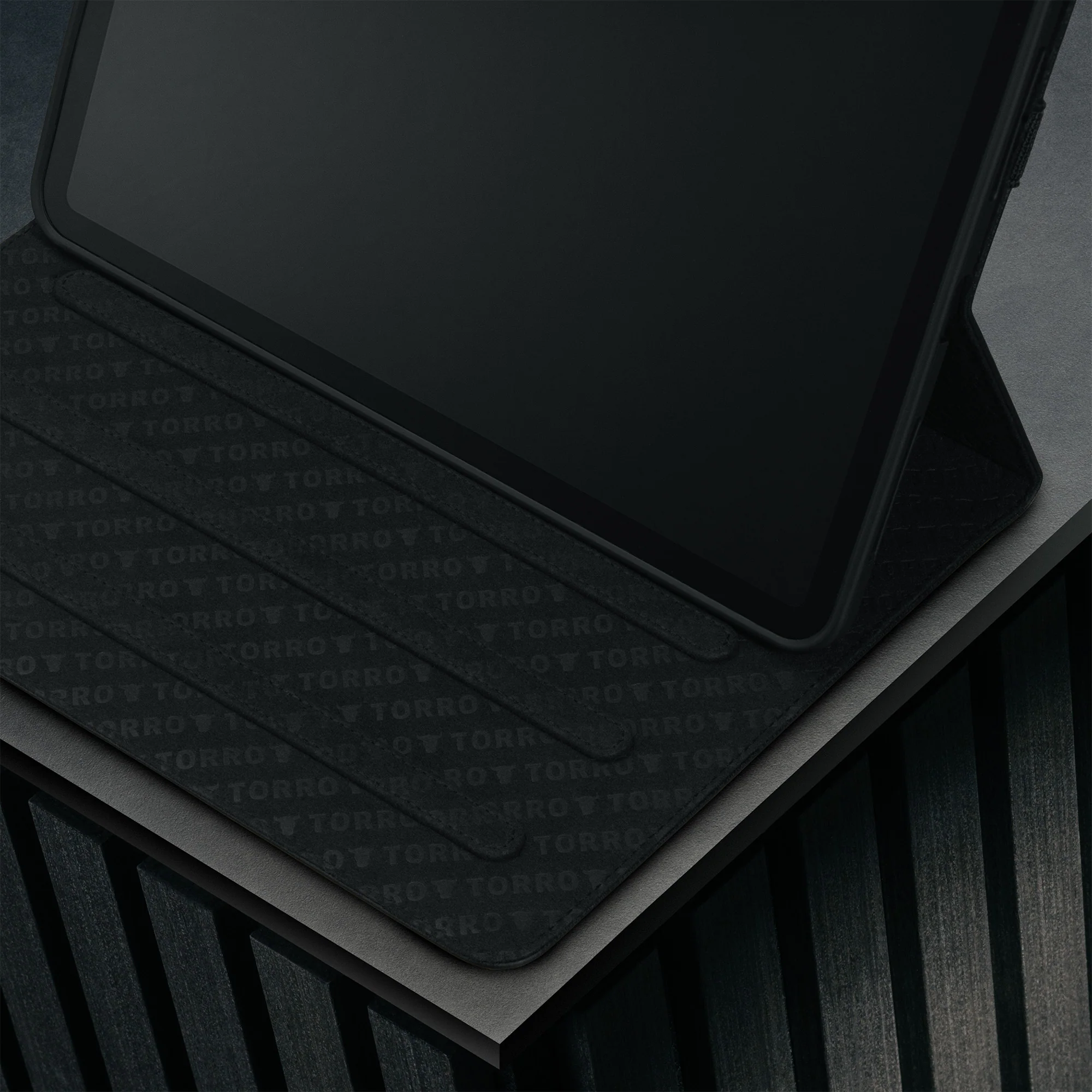 iPad Pro 11" Lederhülle (M5/M4) - Image 18