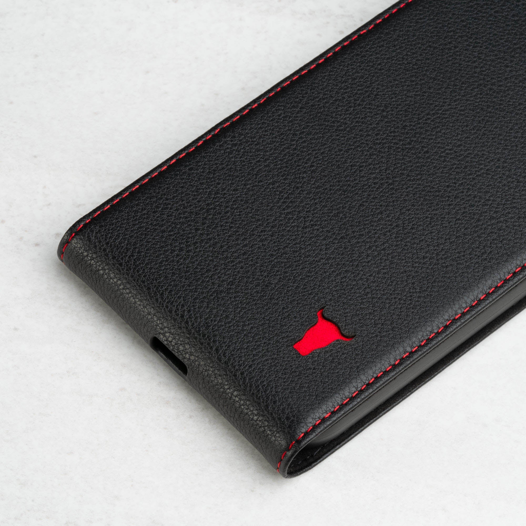 iPhone 14 Leder Flip Hülle (mit MagSafe-Aufladung) - Image 6