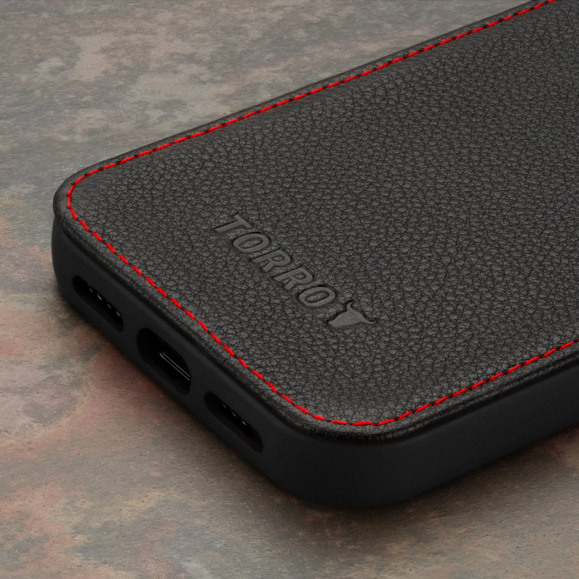 iPhone 15 Plus Leder Bumper Hülle (mit MagSafe-Aufladung) - Image 6