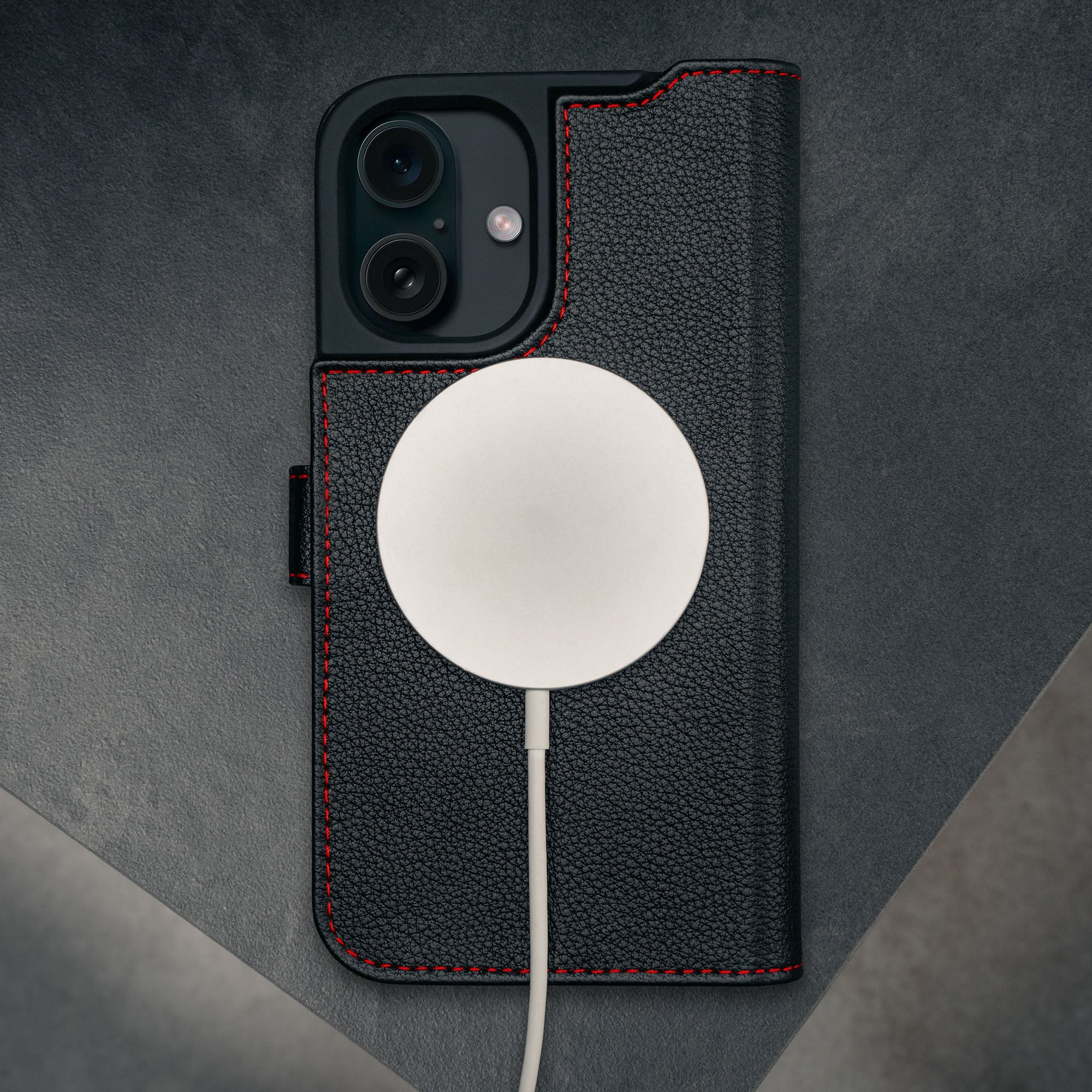 iPhone 16 Lederhülle (mit Standfunktion und MagSafe Laden) - Image 11