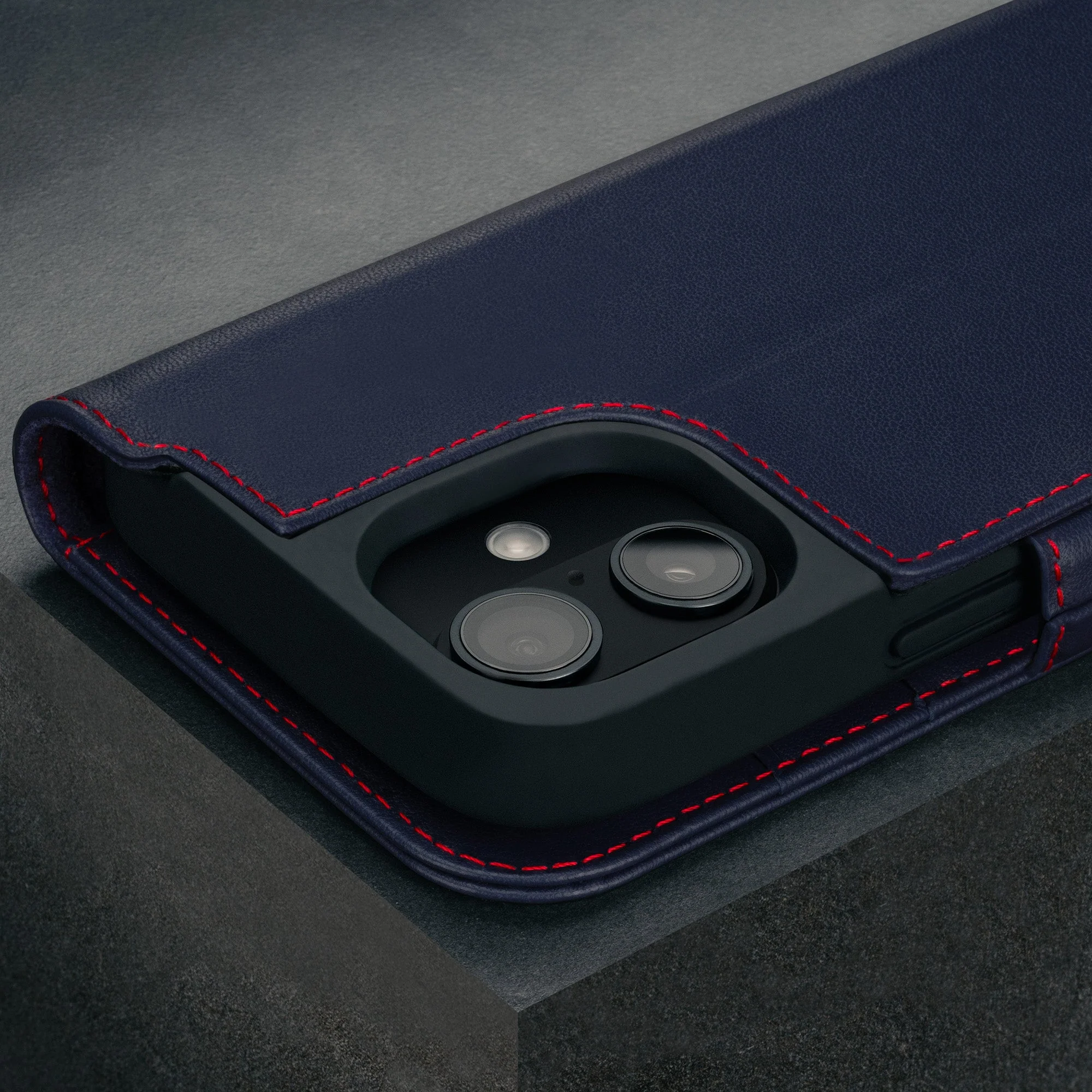 iPhone 16 Lederhülle (mit Standfunktion und MagSafe Laden) - Image 20