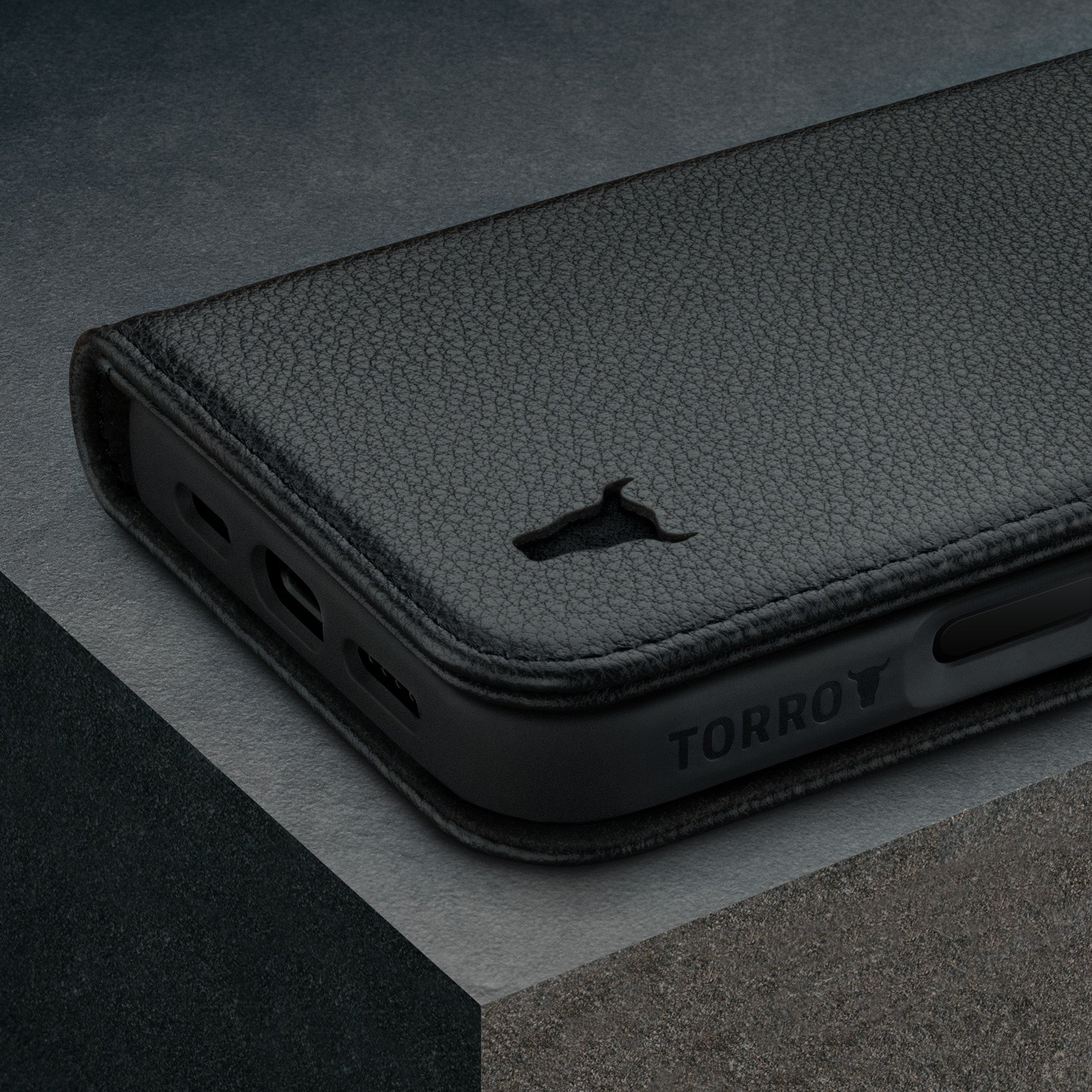 iPhone 16 Lederhülle (mit Standfunktion und MagSafe Laden) - Image 34