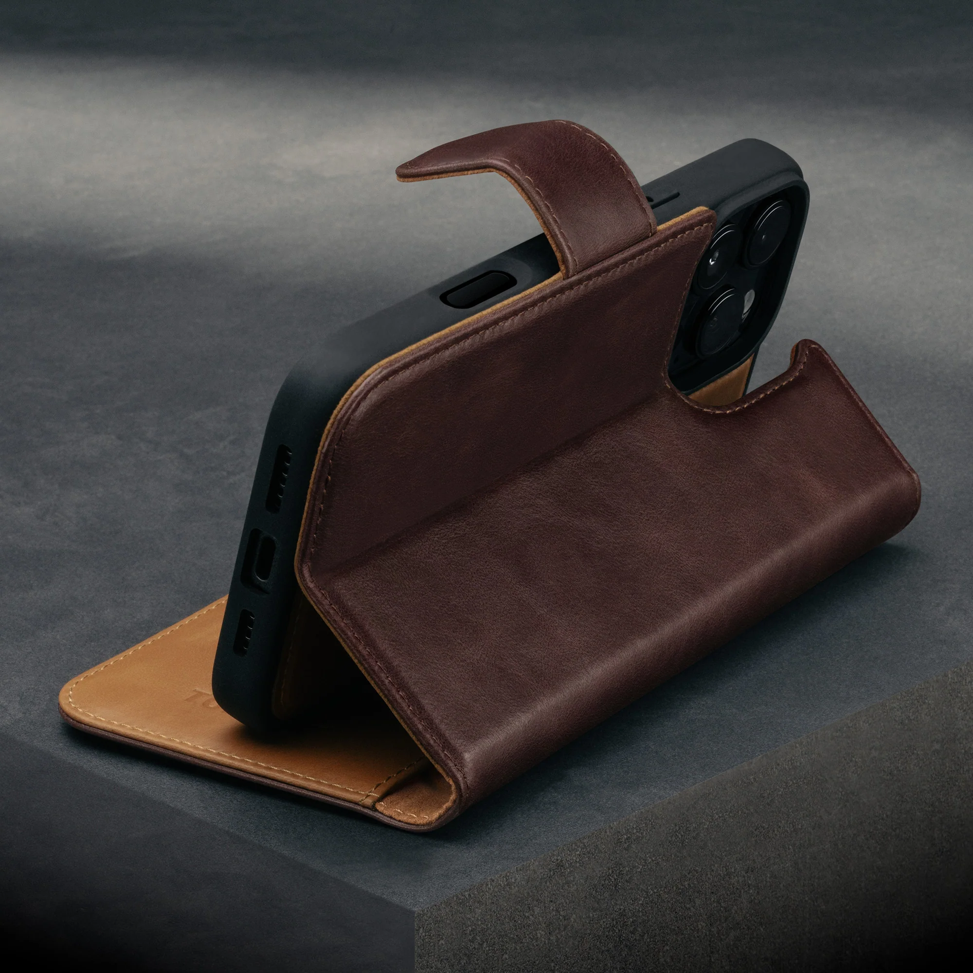 iPhone 16 Pro Lederhülle (mit abnehmbarer Hülle und MagSafe-kompatibel) - Image 20