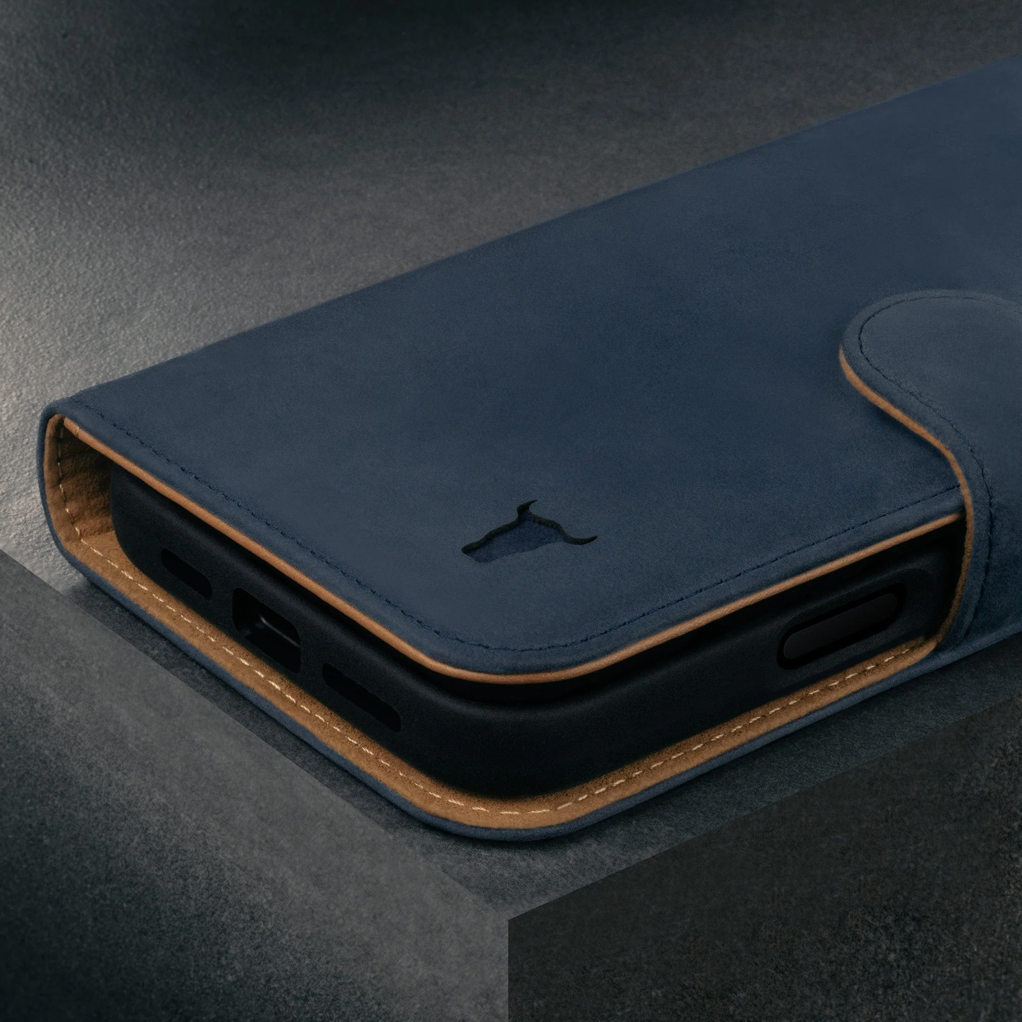 iPhone 16 Pro Lederhülle (mit abnehmbarer Hülle und MagSafe-kompatibel) - Image 8