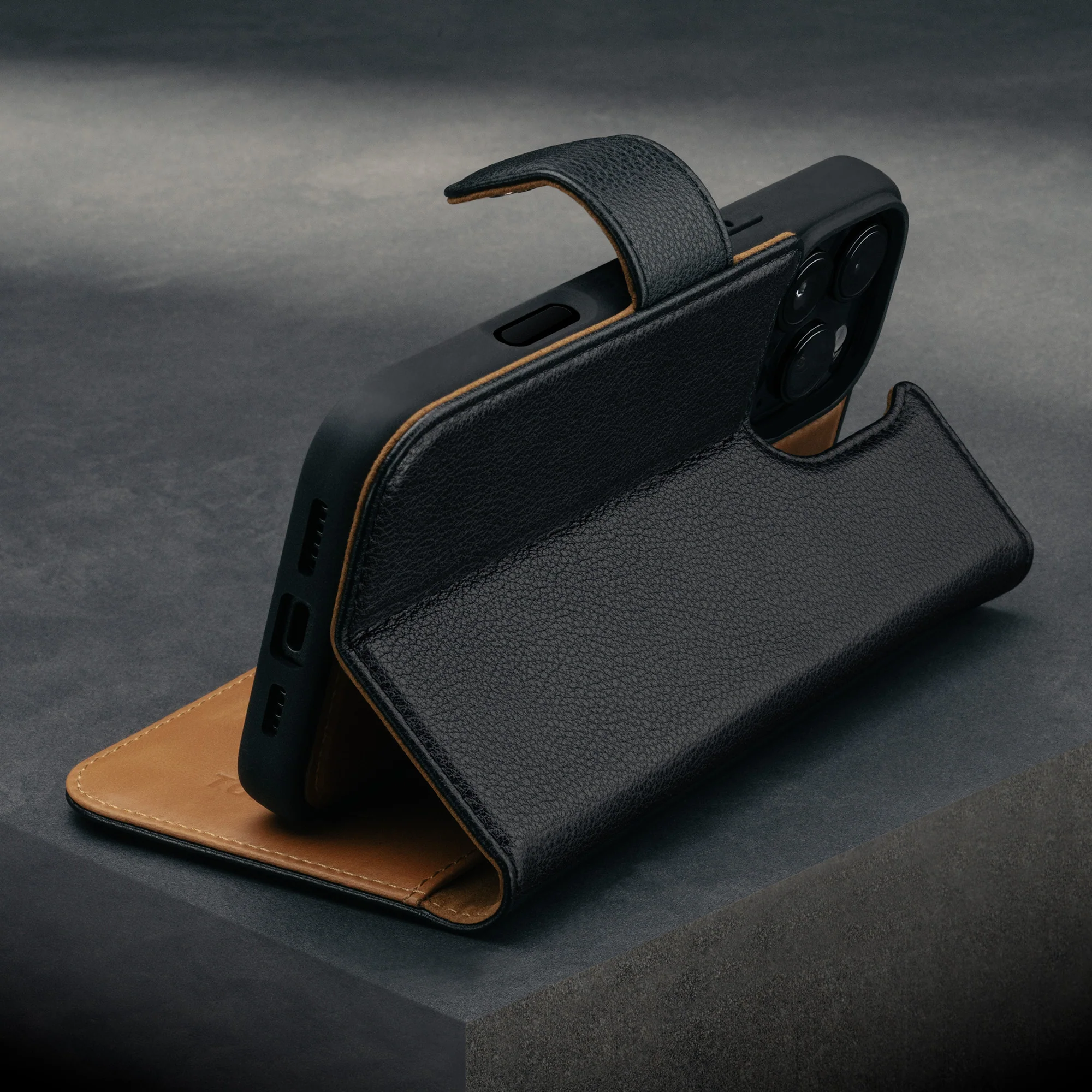 iPhone 16 Pro Max Lederhülle (mit abnehmbarer Hülle und MagSafe-kompatibel) - Image 21