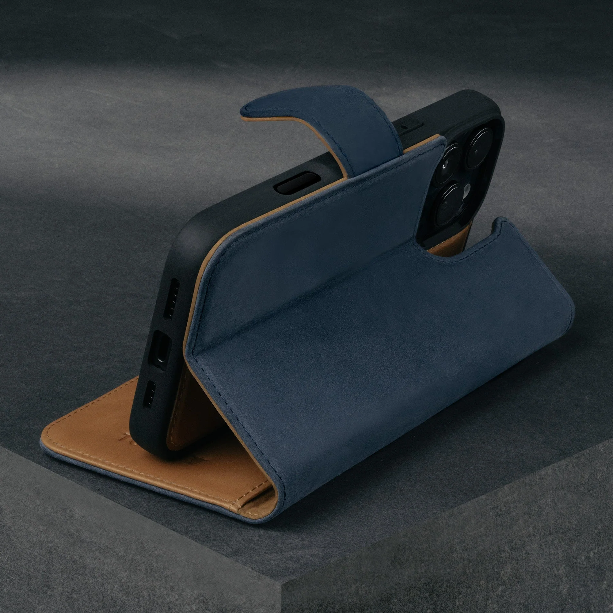 iPhone 16 Pro Max Lederhülle (mit abnehmbarer Hülle und MagSafe-kompatibel) - Image 6