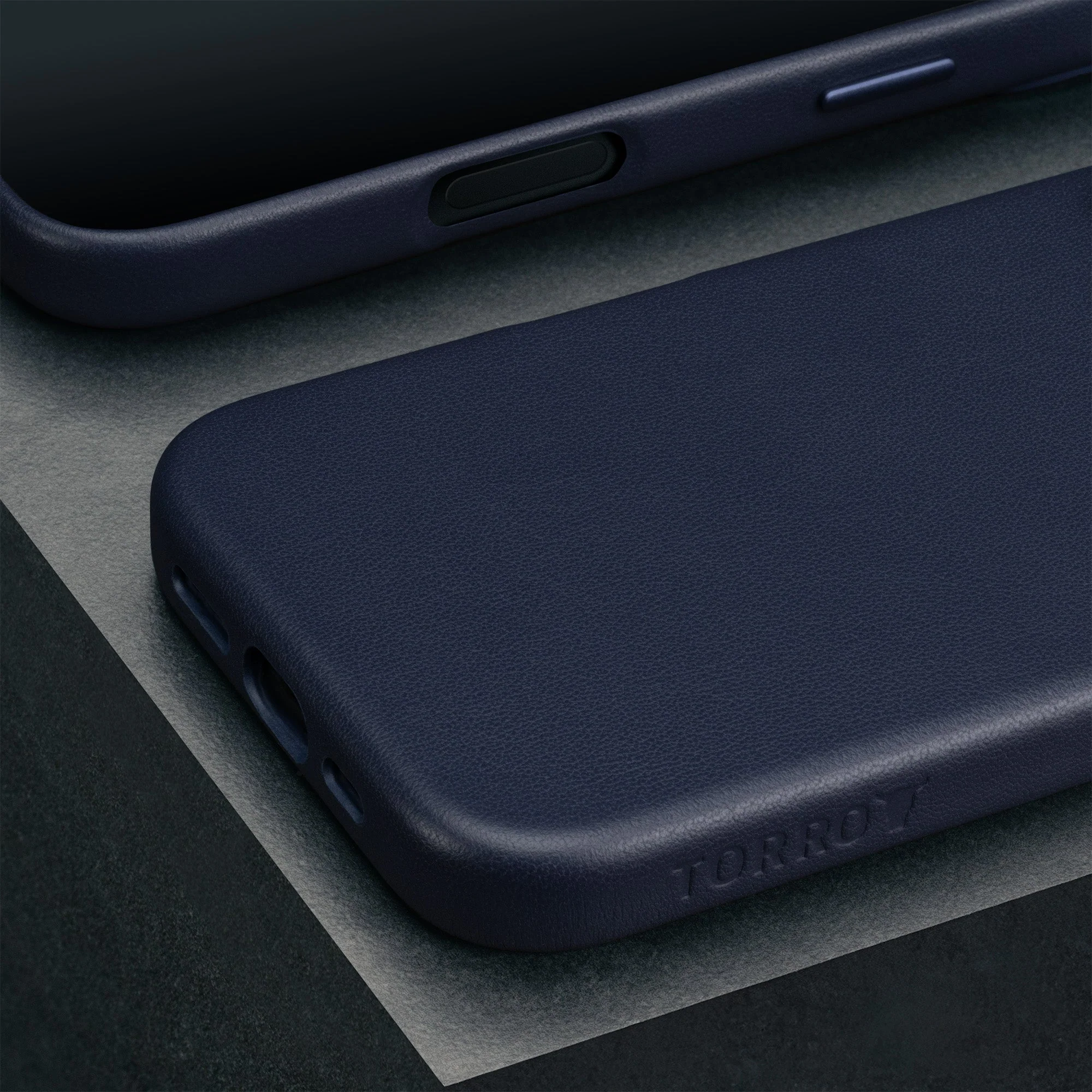 iPhone 16 Pro Max Leder Bumper Hülle - Image 15