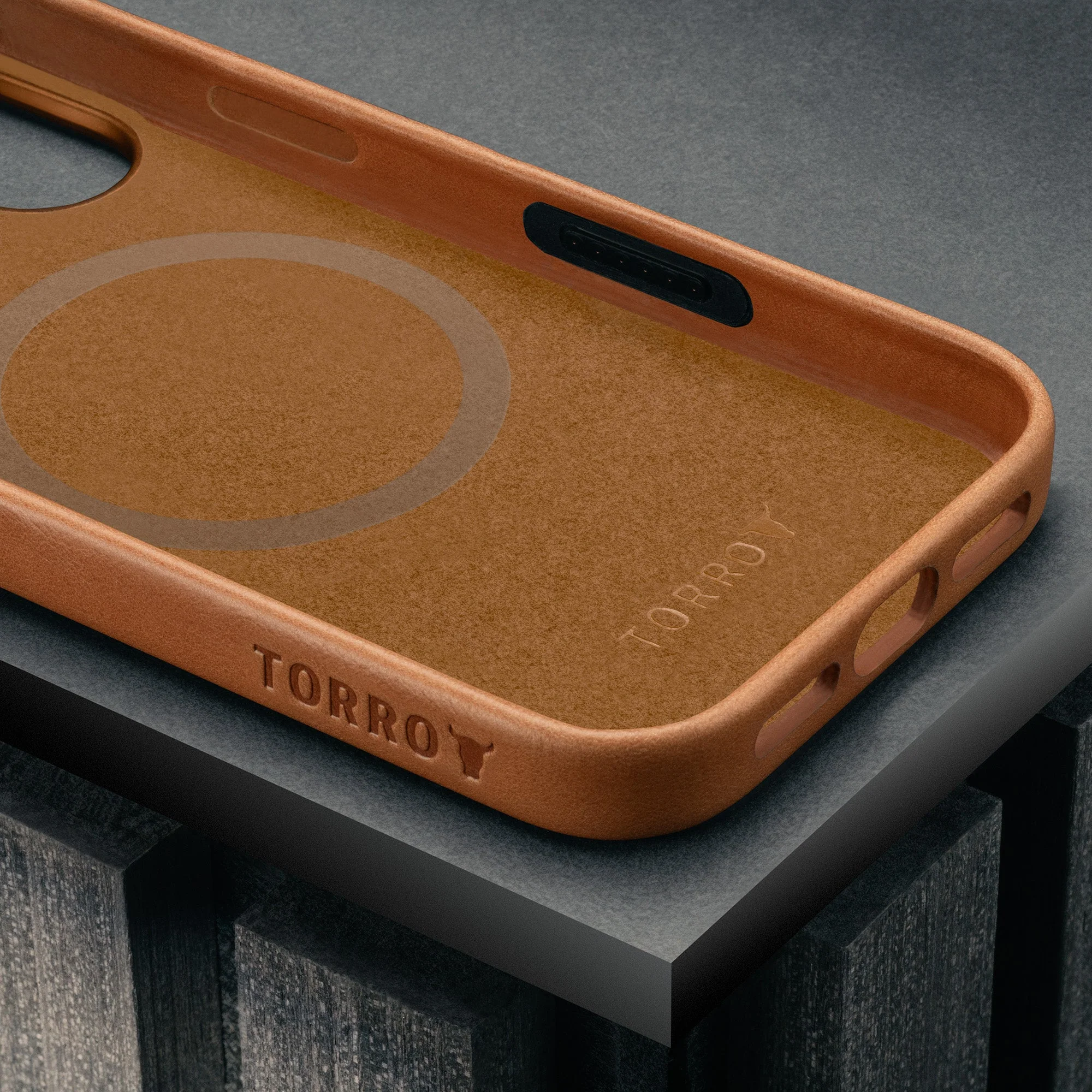 iPhone 17 Leder-Bumperhülle (MagSafe-kompatibel) - Image 9