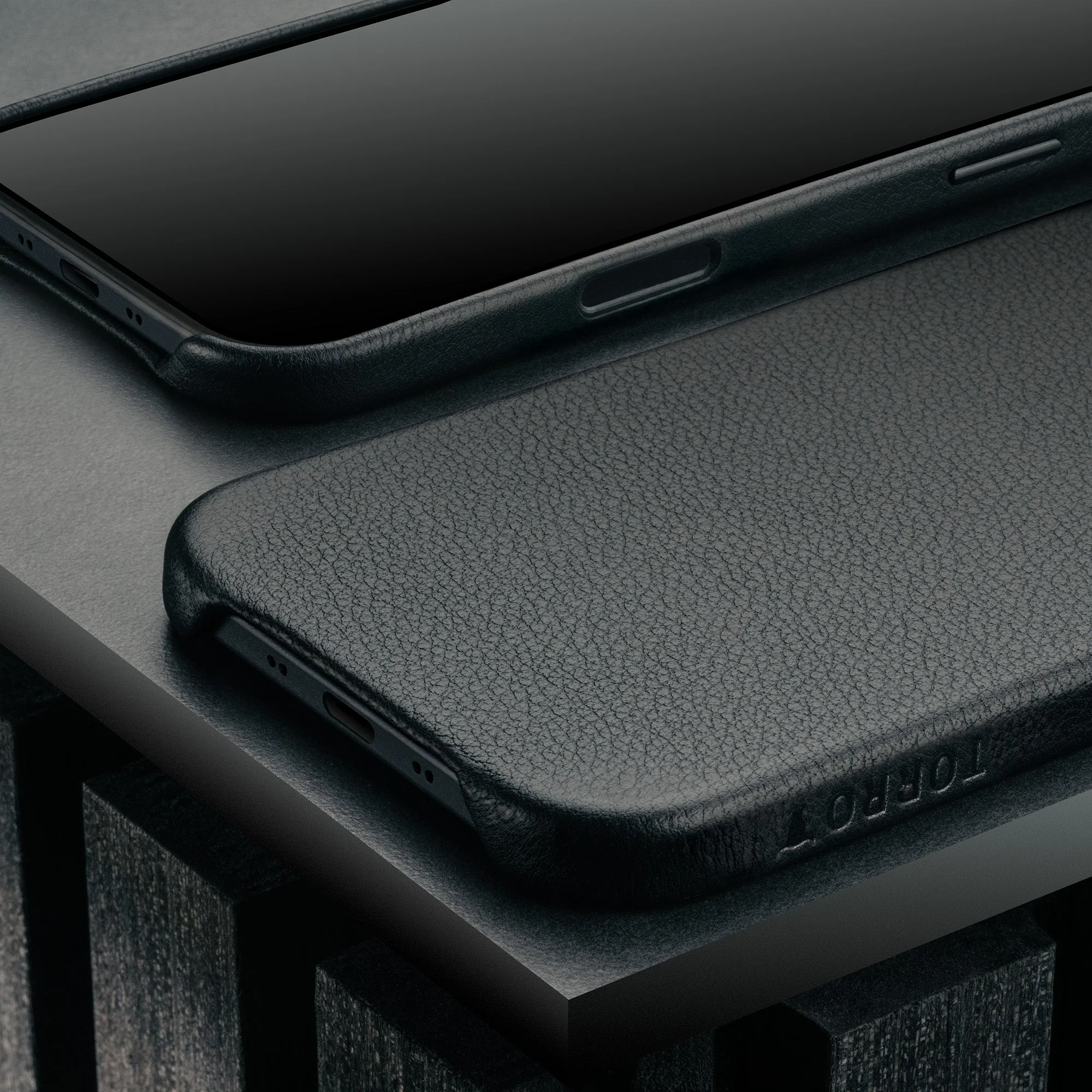 iPhone Air Leder-Bumperhülle (MagSafe-kompatibel) - Image 6