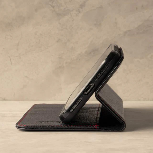 iPhone XR Leder-Wallet-Hülle (mit Standfunktion) - Image 2